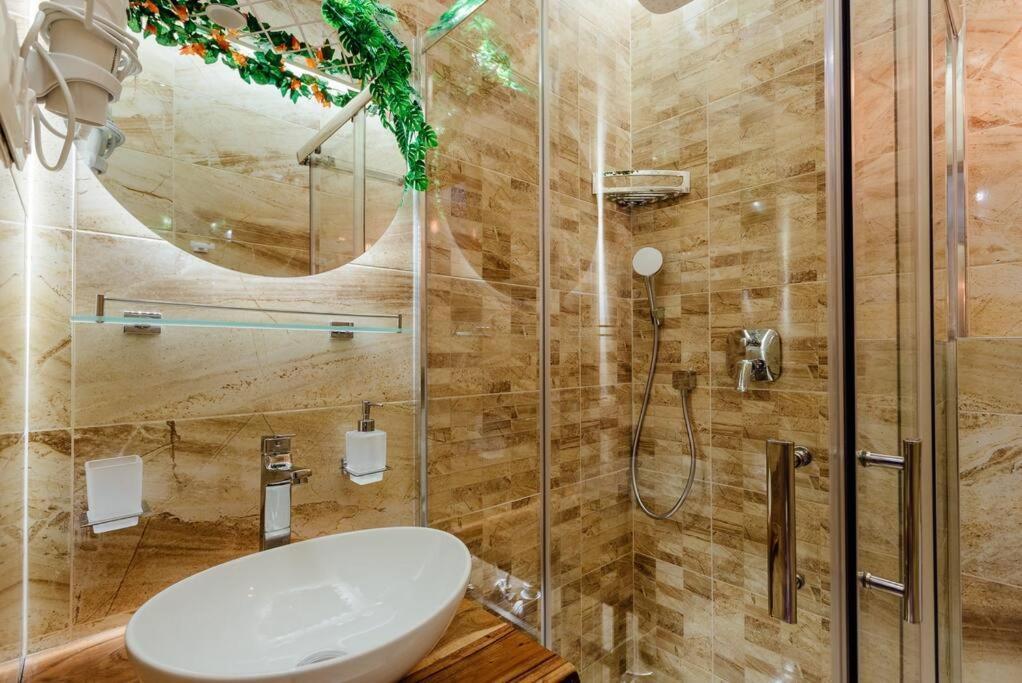 Paradise Wellness Residence Terhely Kültér fotó